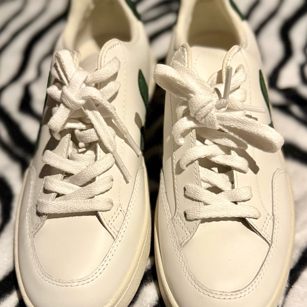 Veja Espalon White and Green Athletic Shoes